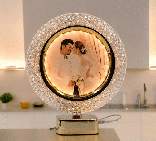 LED Round Photo Frame | Personalized Light-Up Frame